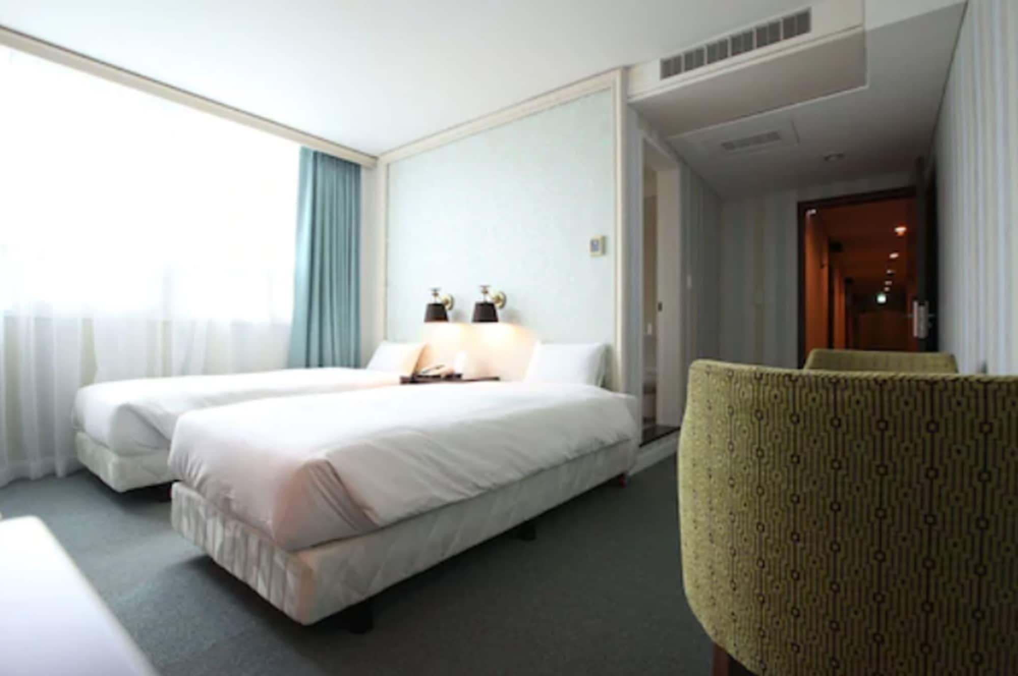 סיאול Central Tourist Hotel מראה חיצוני תמונה