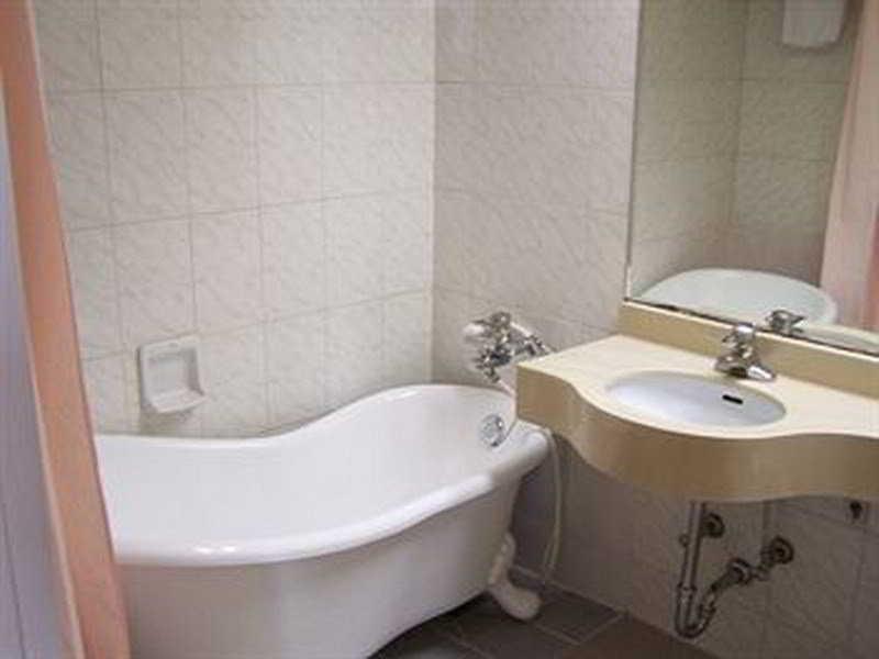 סיאול Central Tourist Hotel מראה חיצוני תמונה